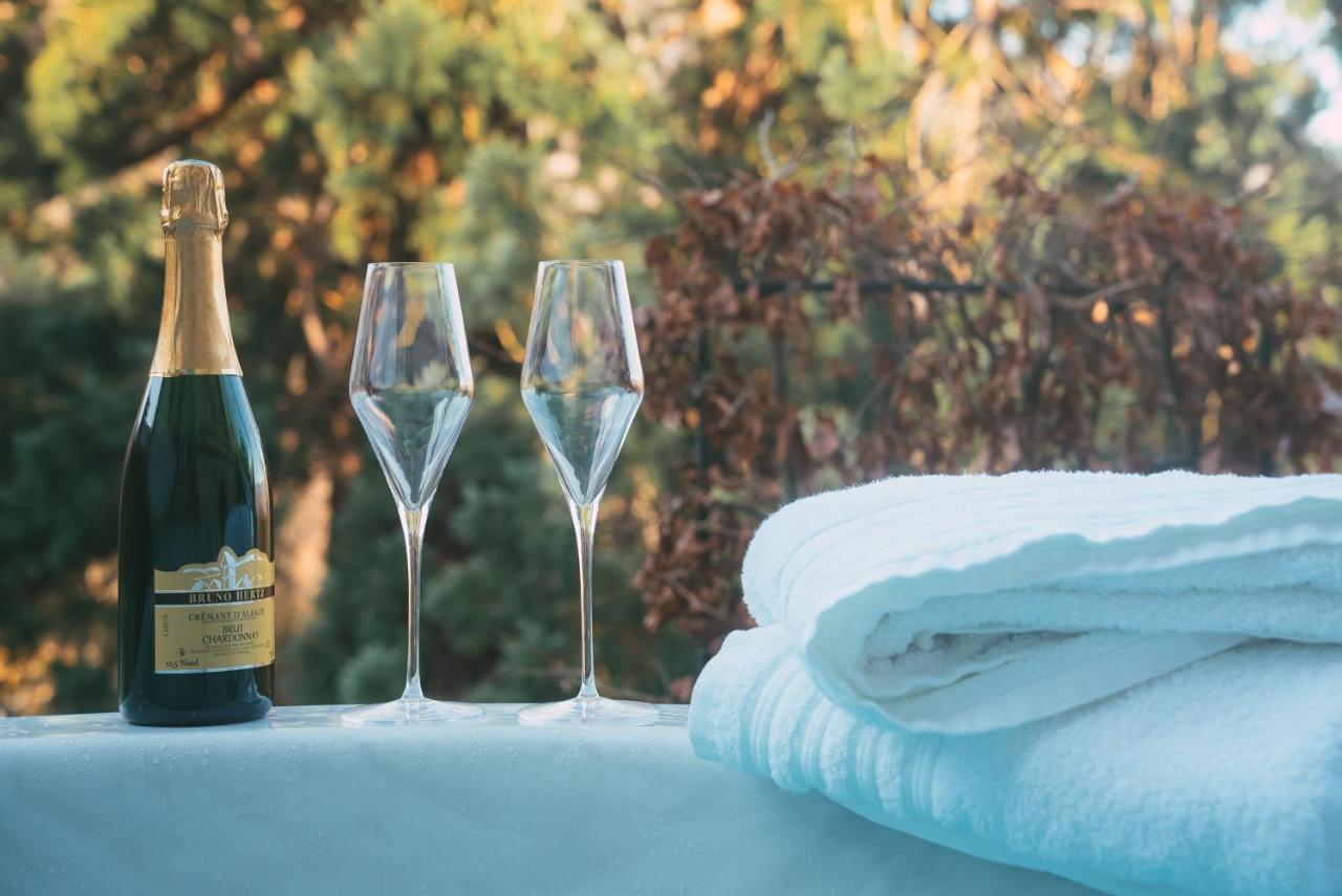גואבוילר Le Grand Petit Prince - Domaine De Charme - Jacuzzis Privatifs מראה חיצוני תמונה